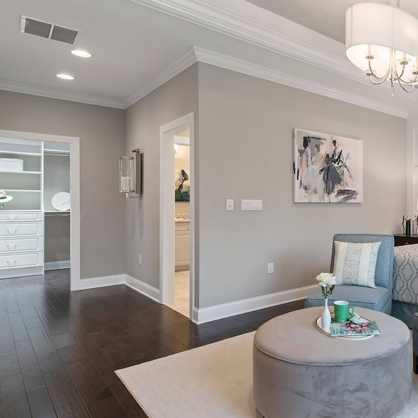 How to Choose Between Dark or Light Floors in Taylors, SC Brooks